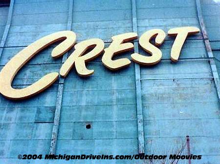 Crest Drive-In Theatre - Crest Screen 1990 Courtesy Darryl Burgess-Outdoor Moovies (newer photo)